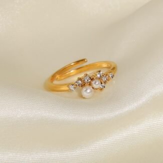 Nargis Jewellery White Pearl Diamond Ring